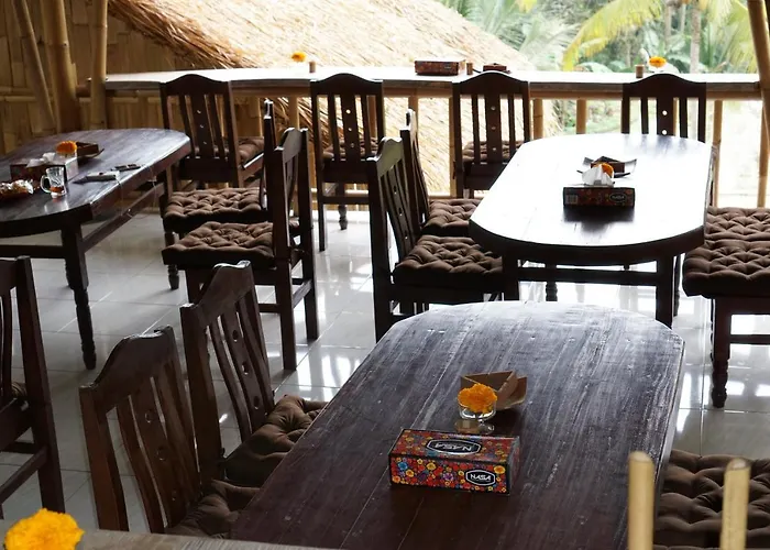 Lodge Bali Bamboo Jungle Huts And *