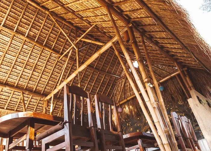 Bali Bamboo Jungle Huts And Lodge *